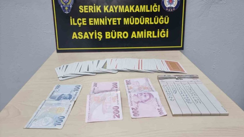 Antalya’da kumar ve tombala operasyonu: 8 kişiye adli işlem, 34 kişiye idari ceza