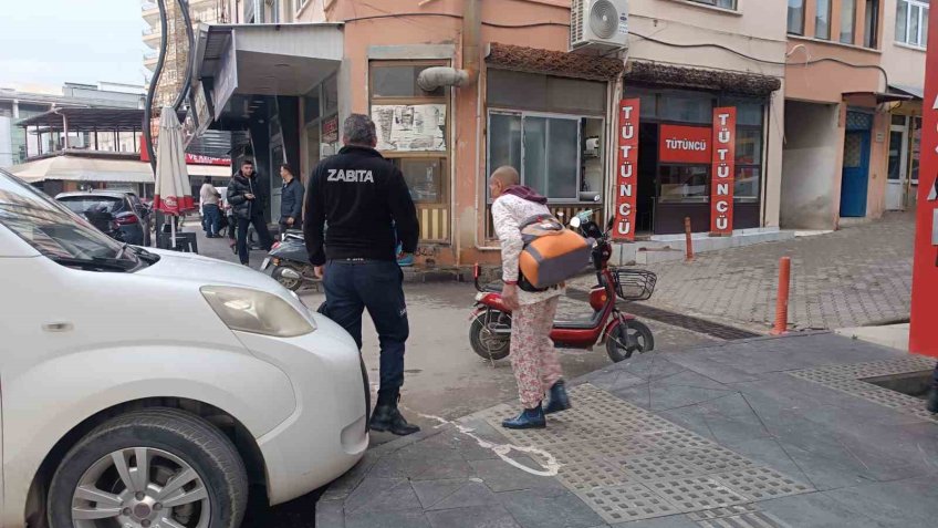 Serik’te dilencinin üzerinden çıkan 4 bin 340 TL’ye el konuldu