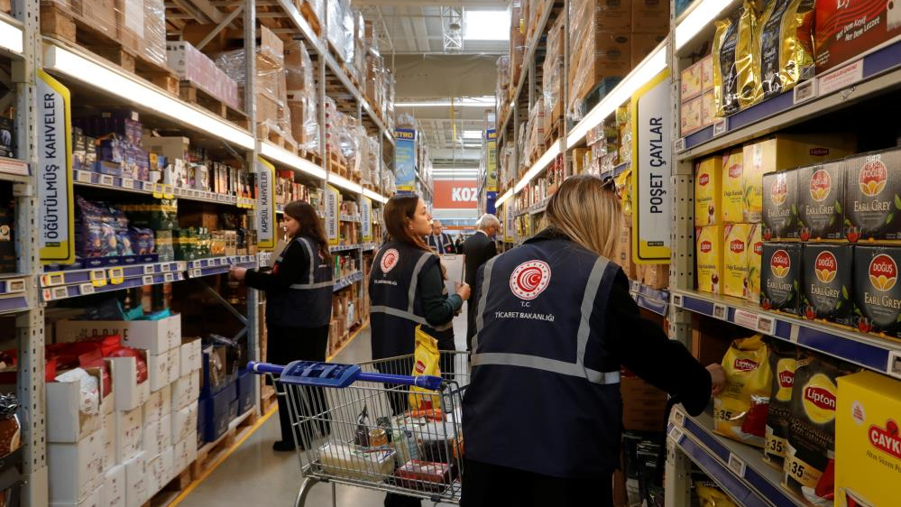 Antalya’da Ramazan öncesi toptancı, market, restoran ve kafelerde fiyat denetimi