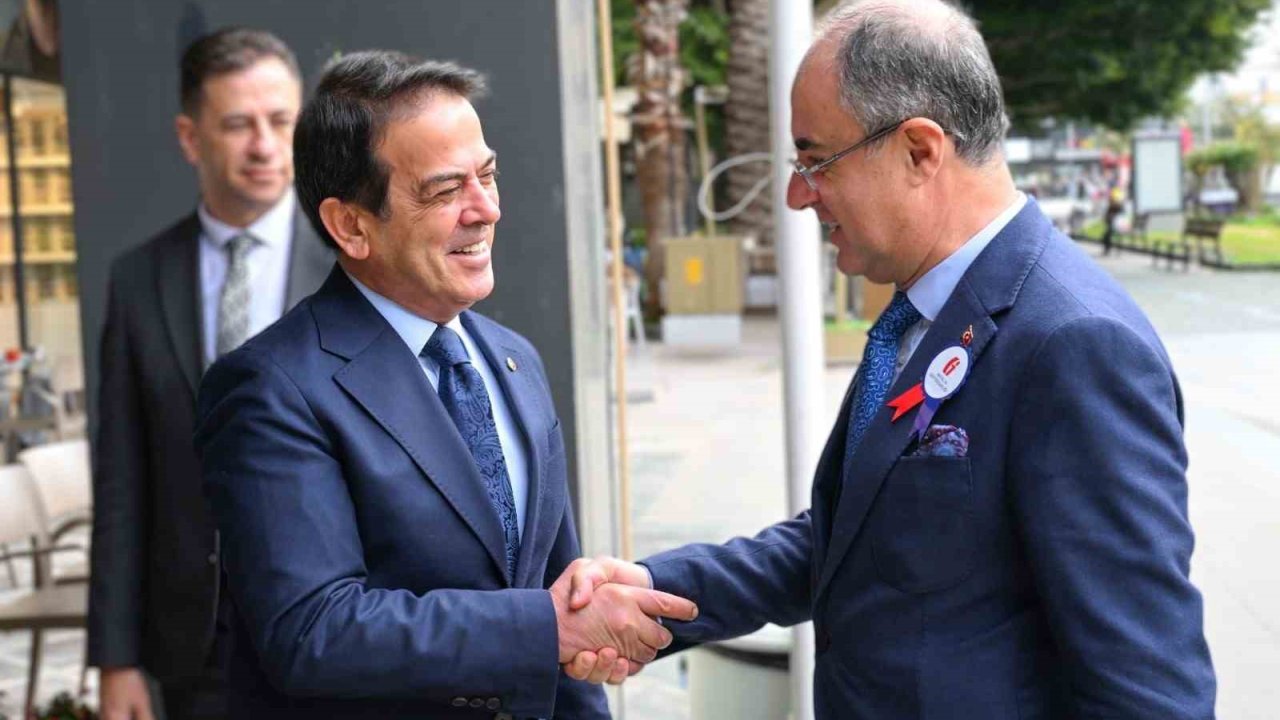 Defterdar İlhan Karayılan: "Antalya vergisiyle barışık"
