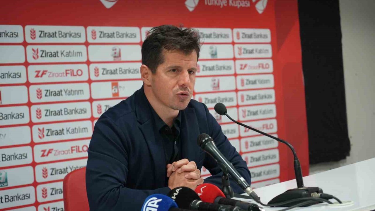 Emre Belözoğlu: "Hedefimiz ligde kendimizi rahat pozisyona getirmek"
