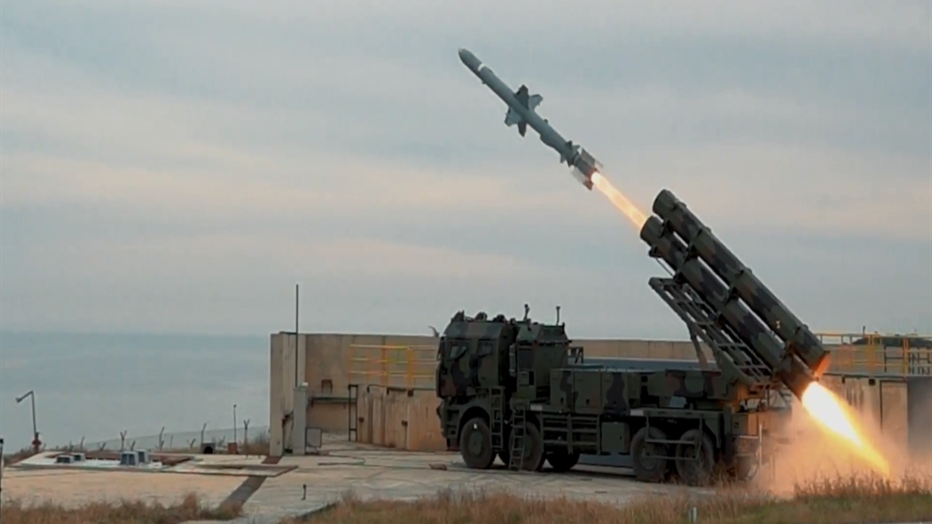 Seyir füzesi &#039;Kara Atmaca&#039;, en uzun menzilli uçuşunu yaptı