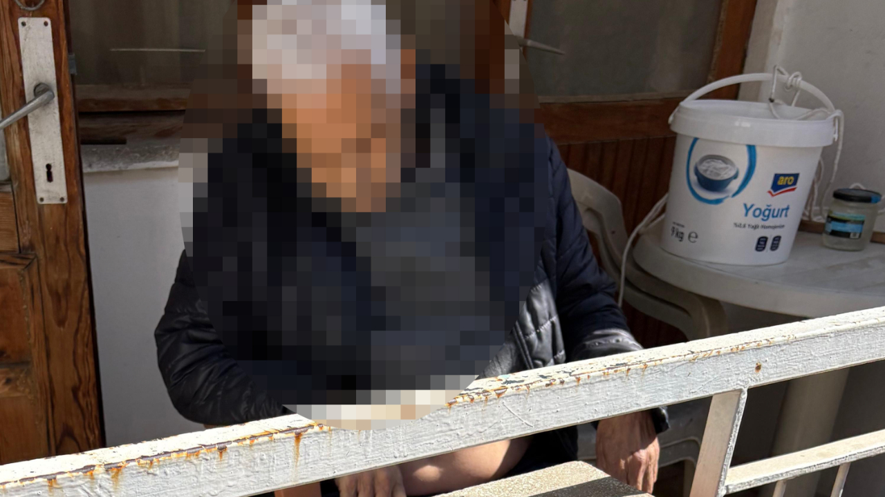 Balkondaki sandalyenin üzerinde ölü bulundu