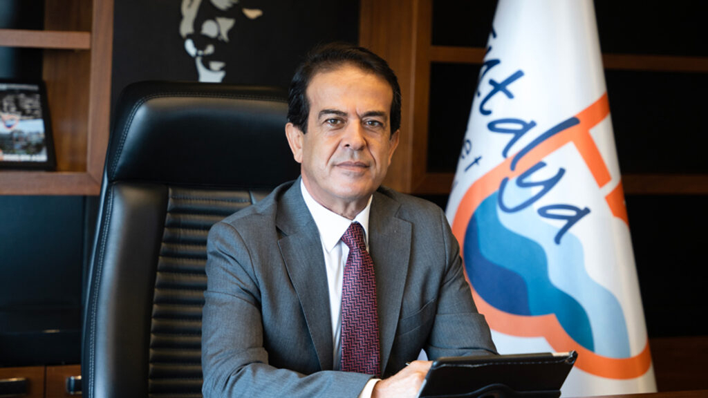 İhracat bölgede arttı, Antalya'da düştü