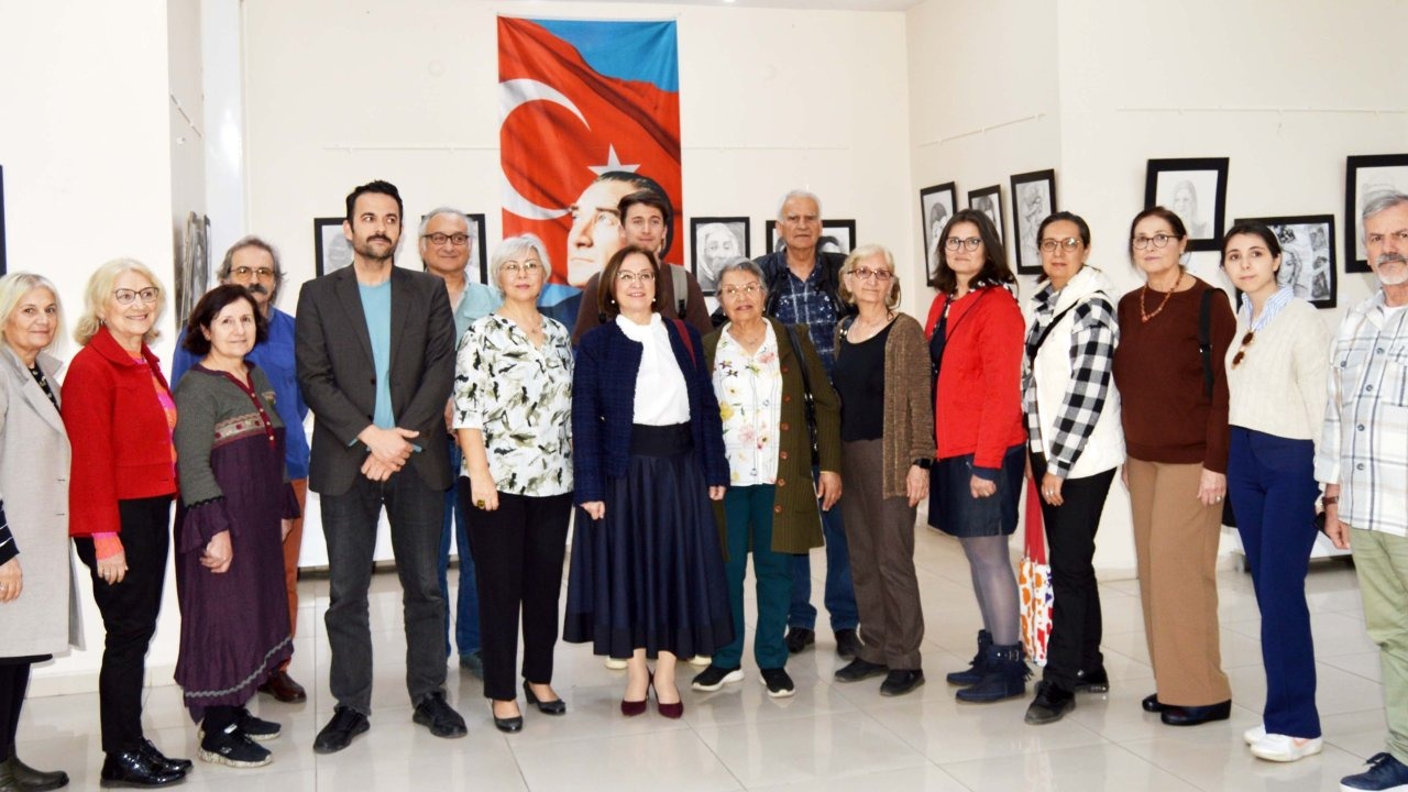 Kadın portreleri sergisi