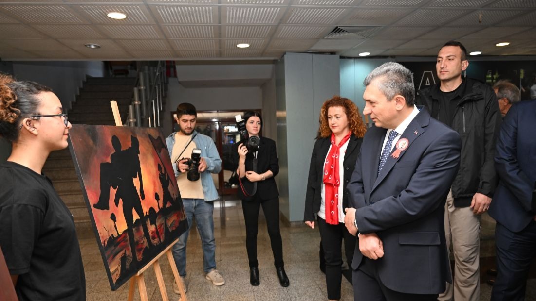 İstiklal Marşı'nın kabulünün 104'üncü yıl dönümü Antalya’da kutlandı