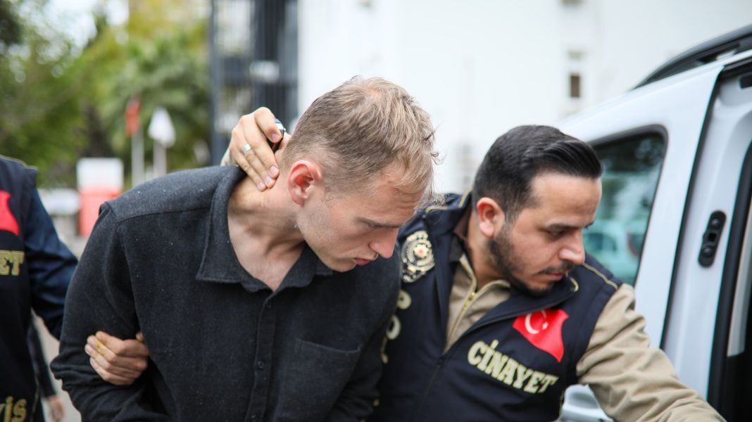 Cinayet şüphelisi: Babamla sadece kavga ettik, ben öldürmedim