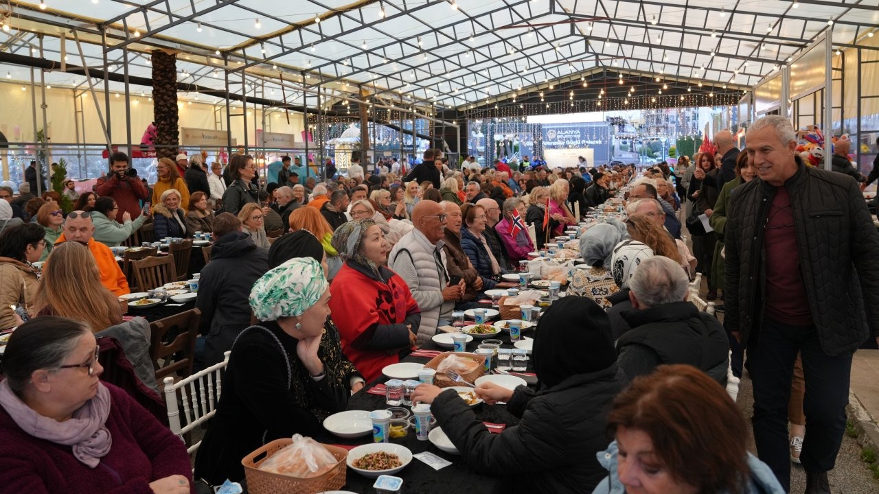 'Yeni Alanyalılar' iftar sofrasında buluştu