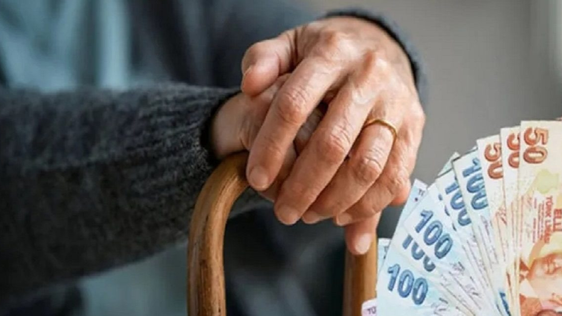 Emeklilere 4 Bin TL İkramiye: Ödeme Tarihi Belli Oldu