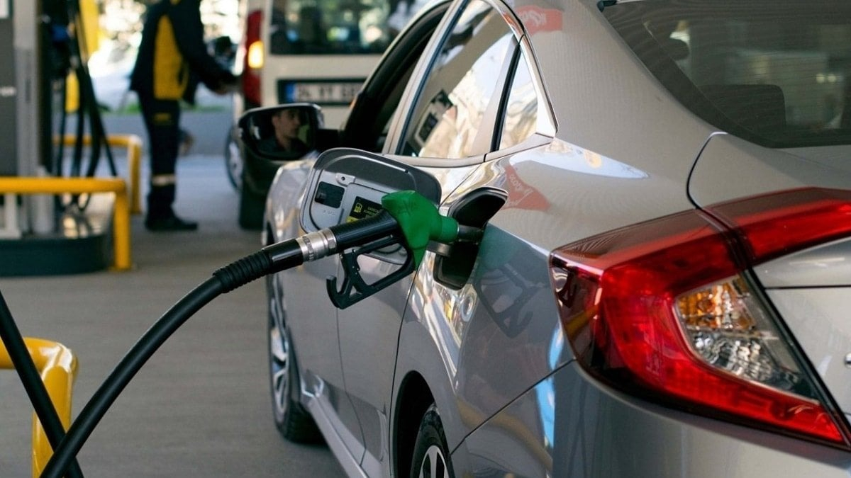 Akaryakıta Zam Şoku: Motorine 1,42 TL, LPG'ye 65 Kuruş Zam Geliyor