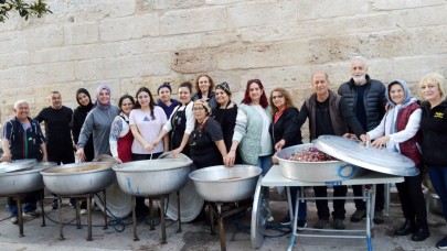 Gönül dostlarından iftar yemeği