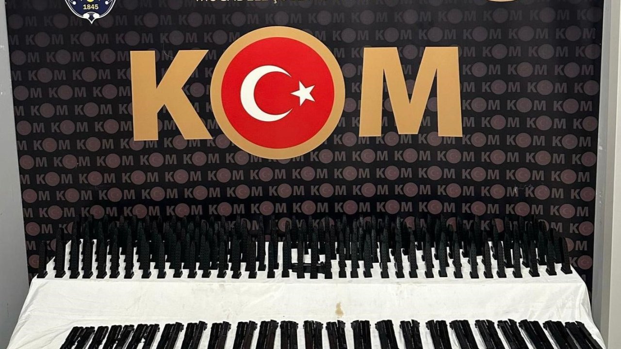 Antalya’da silah ve mühimmat kaçakçılığı operasyonunda 2 şüpheli tutuklandı