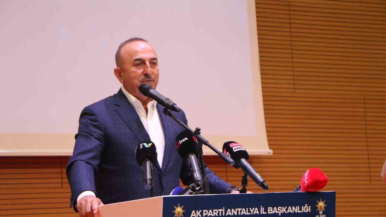 Mevlüt Çavuşoğlu: "Alanya-Antalya otobanında çalışmalar başladı"