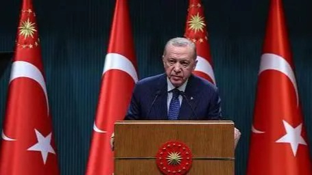 Cumhurbaşkanı Erdoğan'dan PKK'ya "Silah Bırak ve Kendini Feshet" Çağrısı