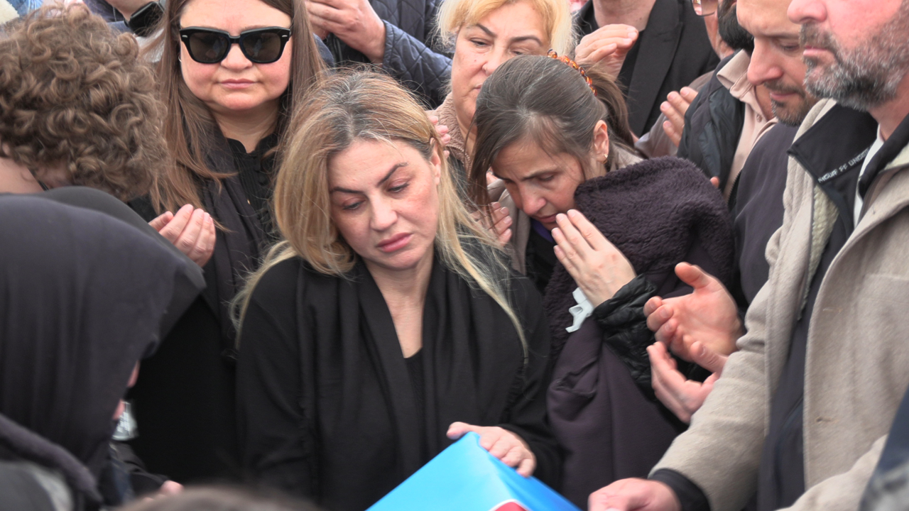 'Kuzeyin Oğlu' Volkan Konak, memleketinde son yolculuğuna uğurlandı