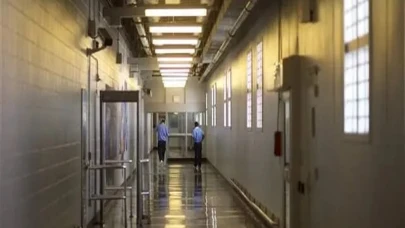 ABD'de 2 binden fazla cezaevi çalışanının kovulması nedeniyle mahkumlar erken tahliye edilecek