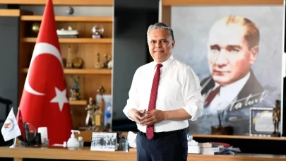 Ümit Uysal, CHP Genel Başkanlığına Adaylığını Açıkladı