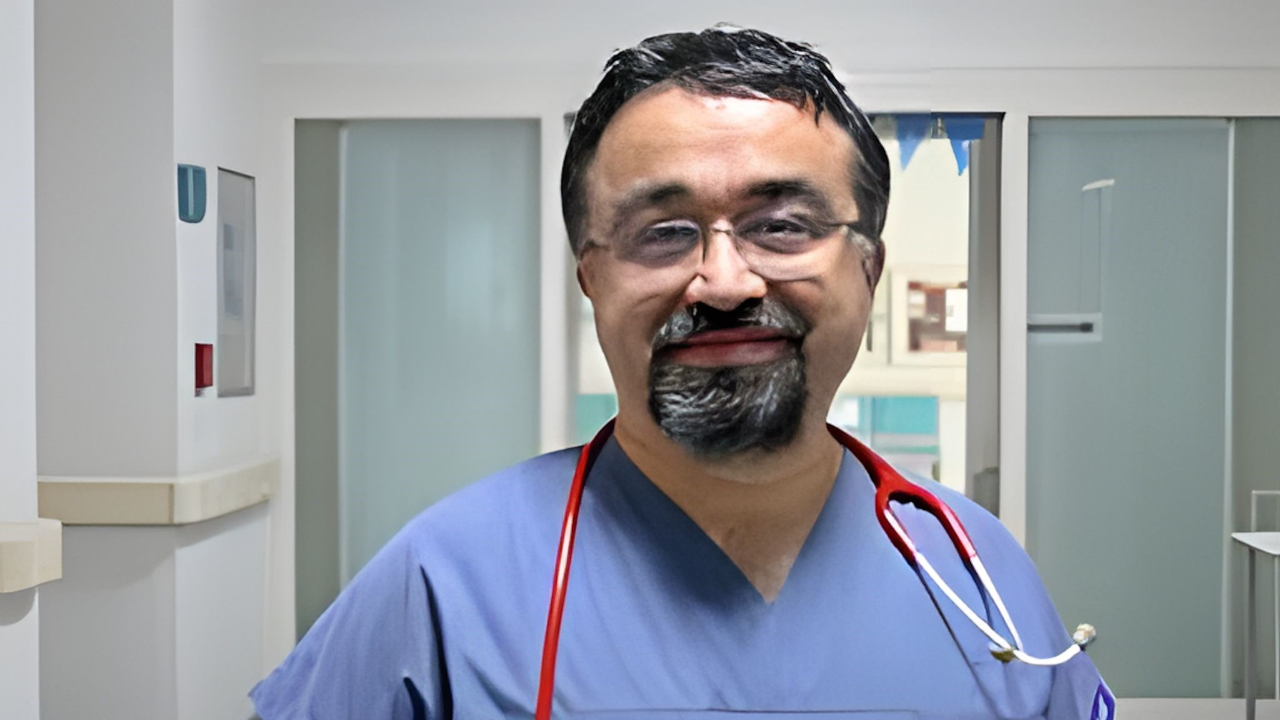 Balkondan düşerek hayatını kaybeden doktor son yolculuğuna uğurlandı