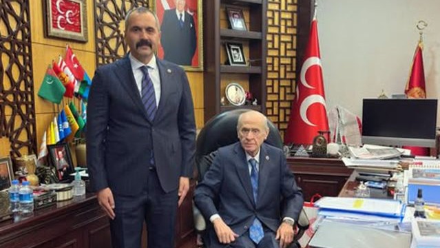 Antalya milletvekilinden Devlet Bahçeli'yi ziyaret fotoğrafı