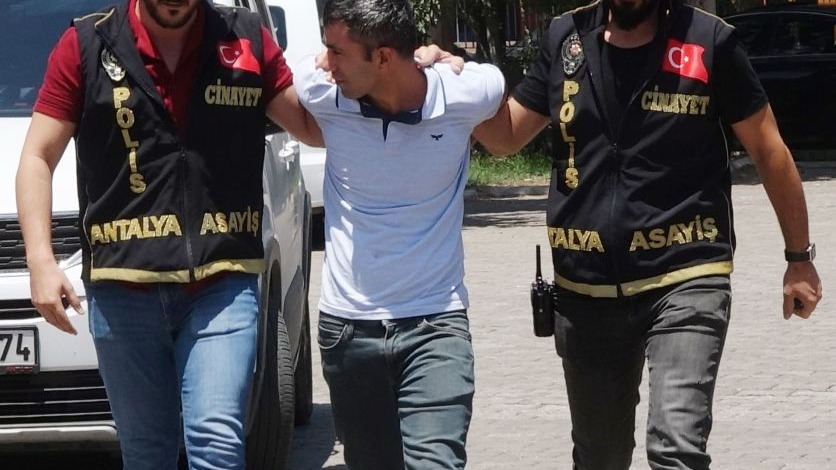 Antalya'da Güvenlik görevlisini öldüren sanığa müebbet talebi