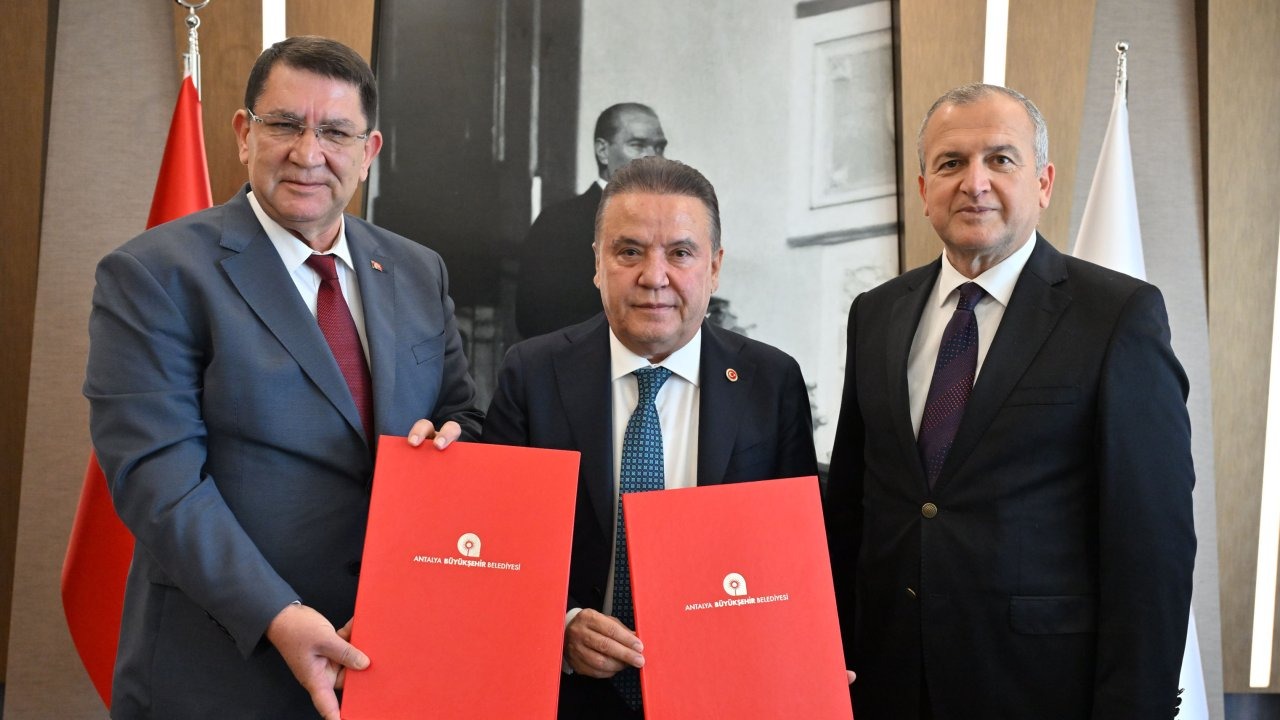 Başkan Böcek ile AESOB arasında işbirliği protokolü