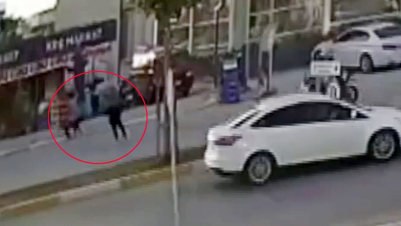 Köpekten kaçarken motosikletin çarptığı çocuk yaralandı