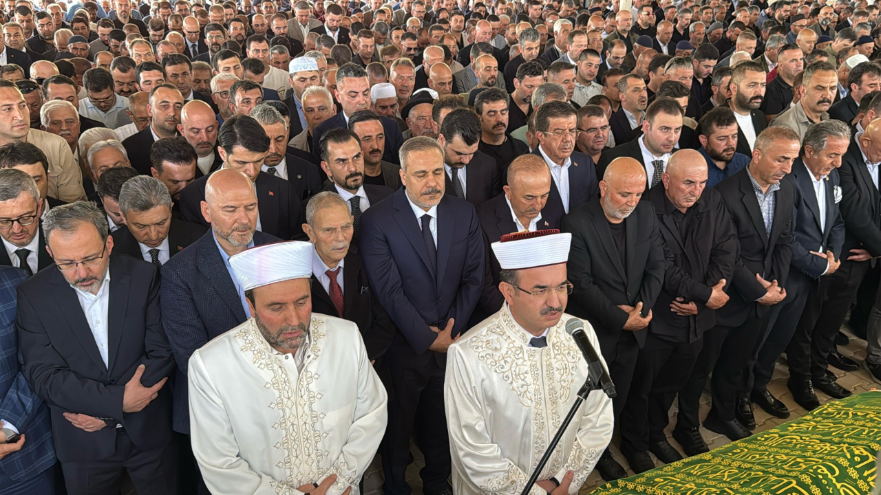 Devlet Erkanı ve Protokol, Osman Çavuşoğlu'nun Cenaze Töreninde Bir Araya Geldi