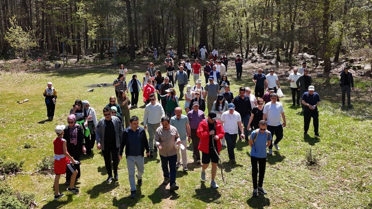 Lamos Antik Kenti'ne doğa yürüyüşü