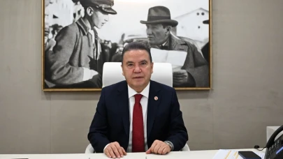 Başkan Böcek'ten 23 Nisan mesajı