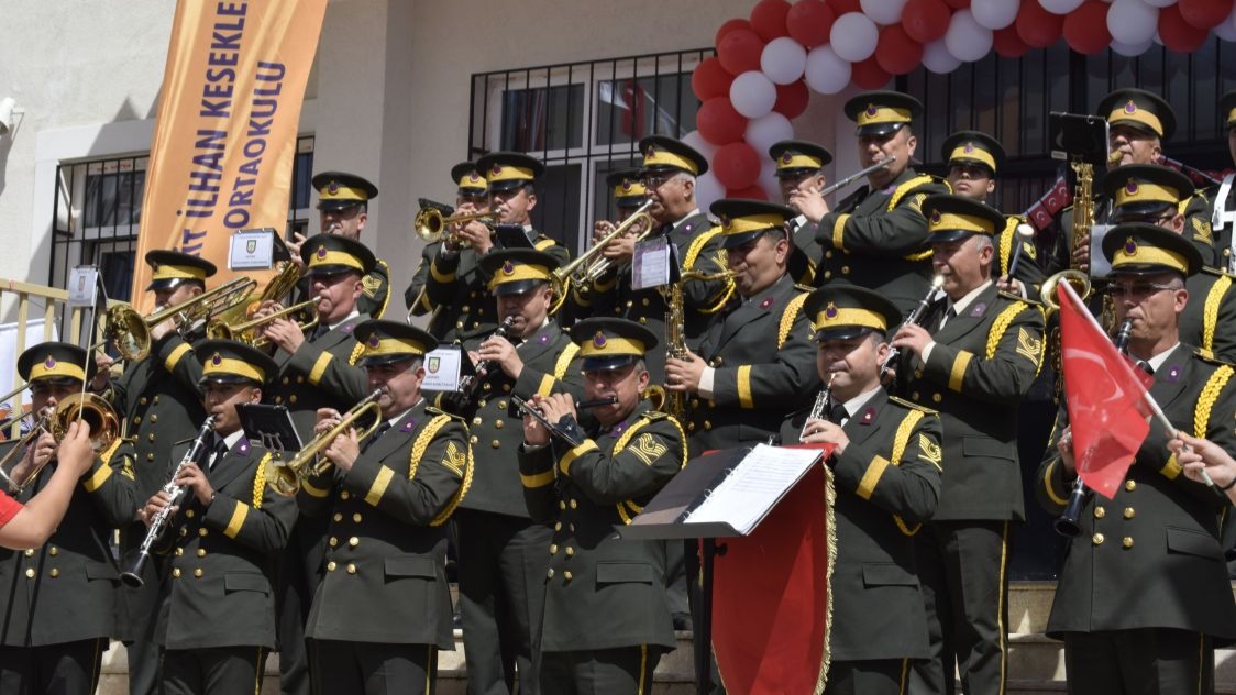 Askeri bandodan 23 Nisan konseri