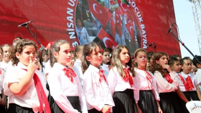 Antalya'da 23 Nisan coşkusu