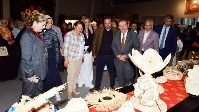 Antalya'da galeri sanat fuarına dönüştü