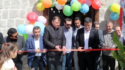 Tarihi hamam kafe olarak hizmet verecek