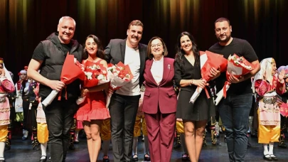 Muratpaşa'da 23 Nisan coşkusu
