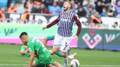 Alanyaspor, Trabzonspor'a Gol Festivalinde Yenildi: 4-3