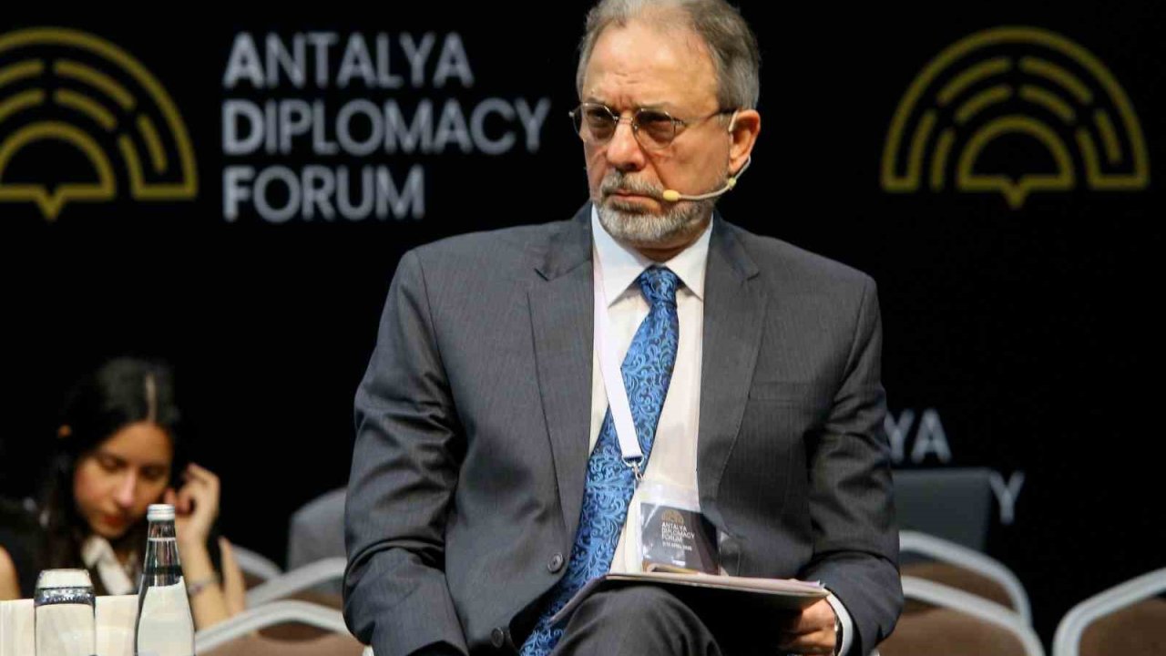 ADF’de ırkçılıkla yüzleşme çağrısı: "İslamofobi, yalnızca Müslümanların değil, insanlığın sorunu"