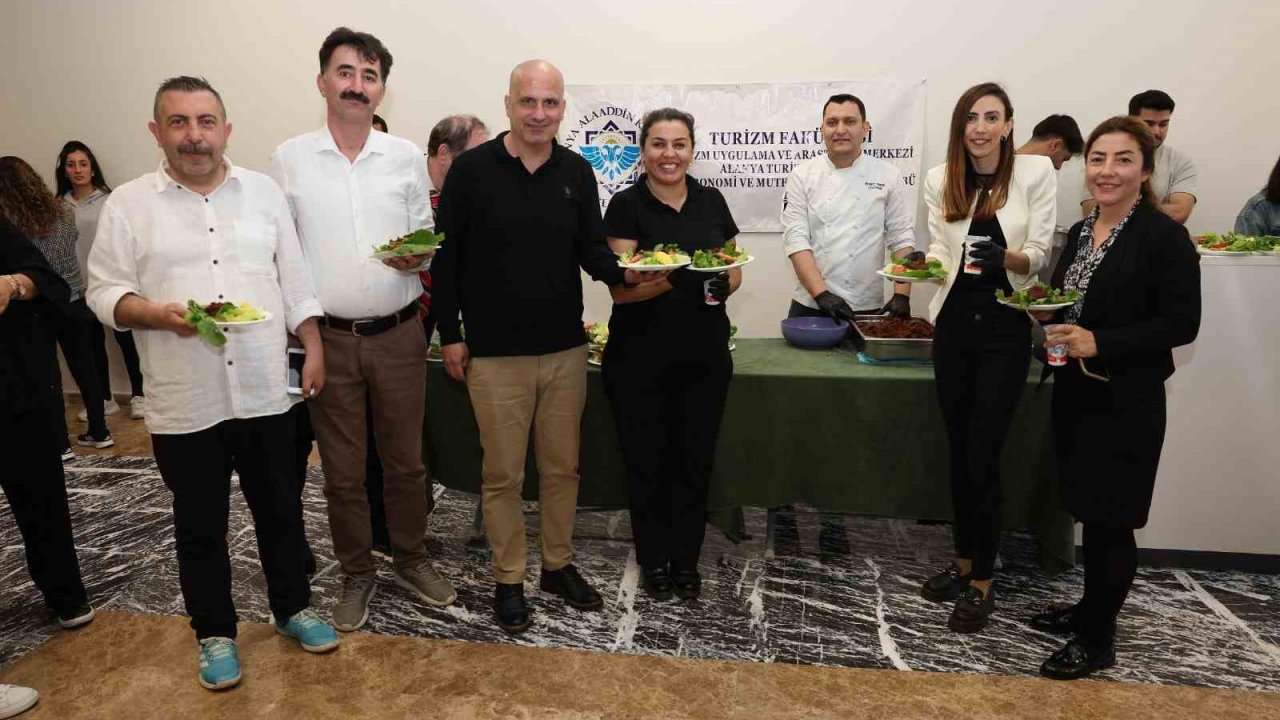 ALKÜ’de turizm haftası dolu dolu geçti