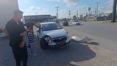 Antalya'da meydana gelen trafik kazalarında 2 kişi yaralandı