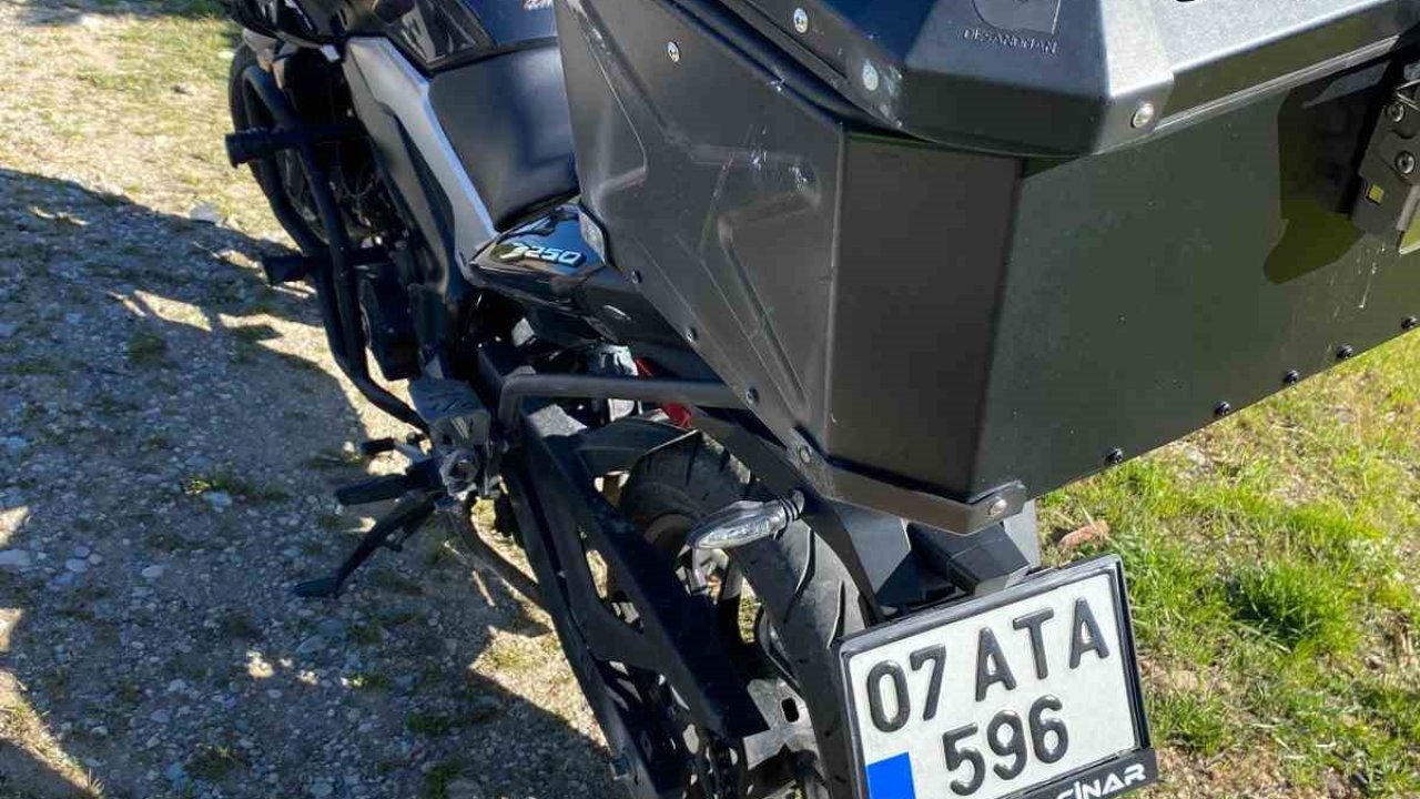 Elektrikli bisiklet ile çarpışan motosikletin sürücüsü hayatını kaybetti