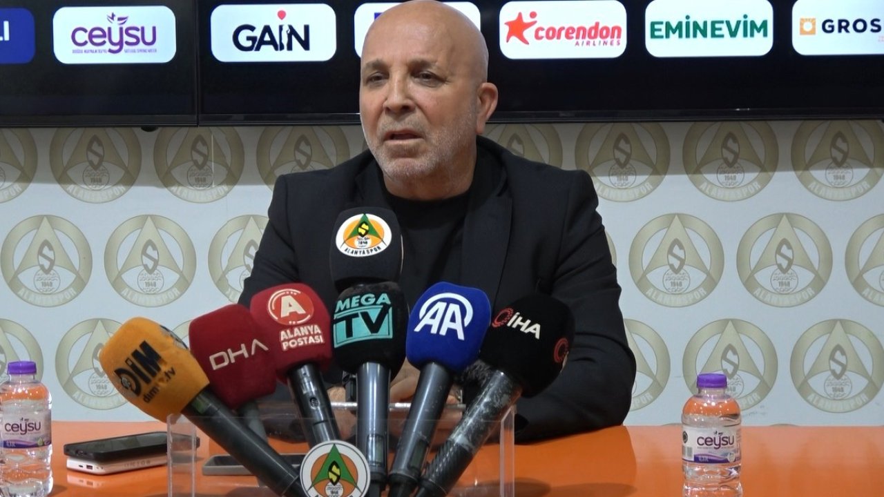 Hasan Çavuşoğlu: "Kümede kalabileceğimiz seviyeye kendimiz gelmeliyiz, başkasının ne yaptığı önemli değil’’