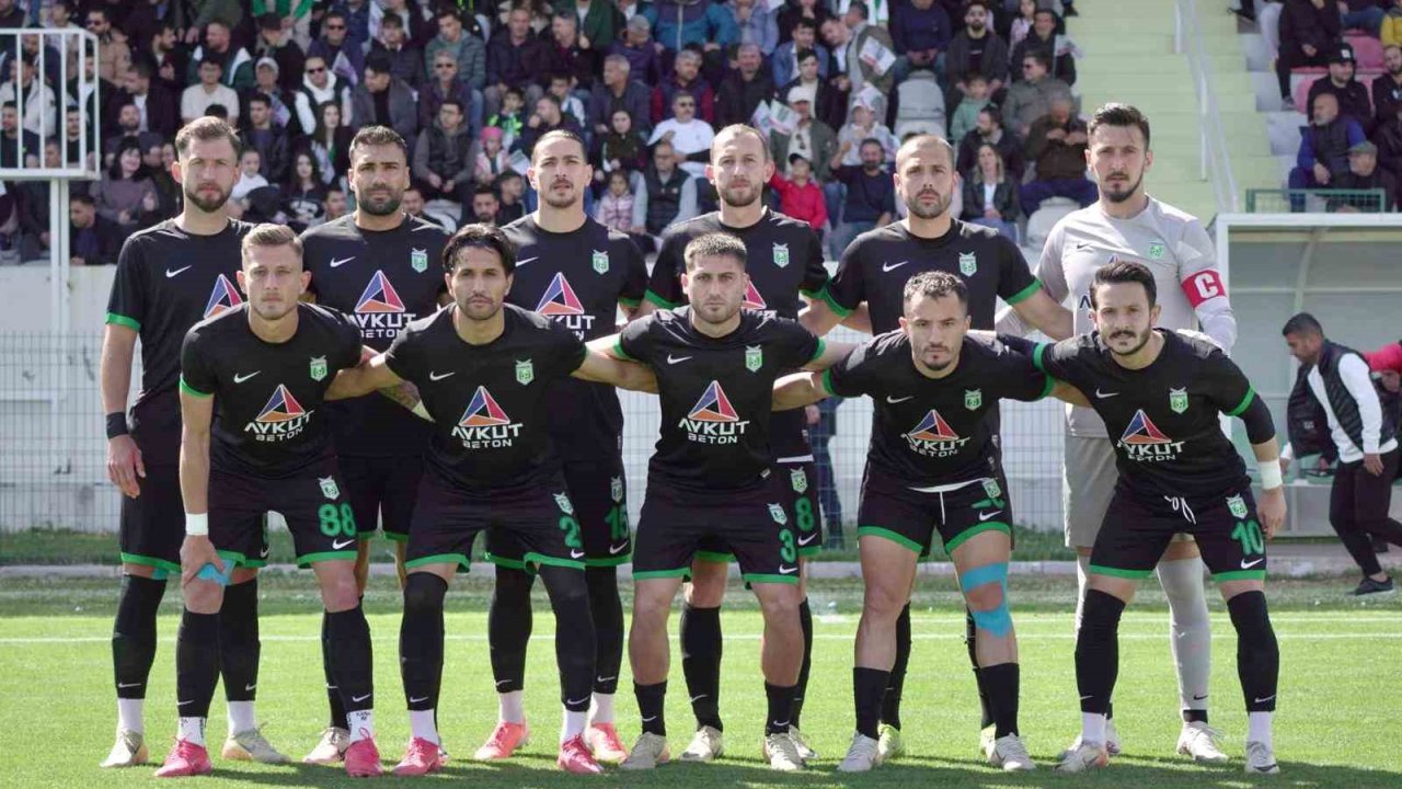 Manavgat Belediyespor’dan 4 gollü galibiyet