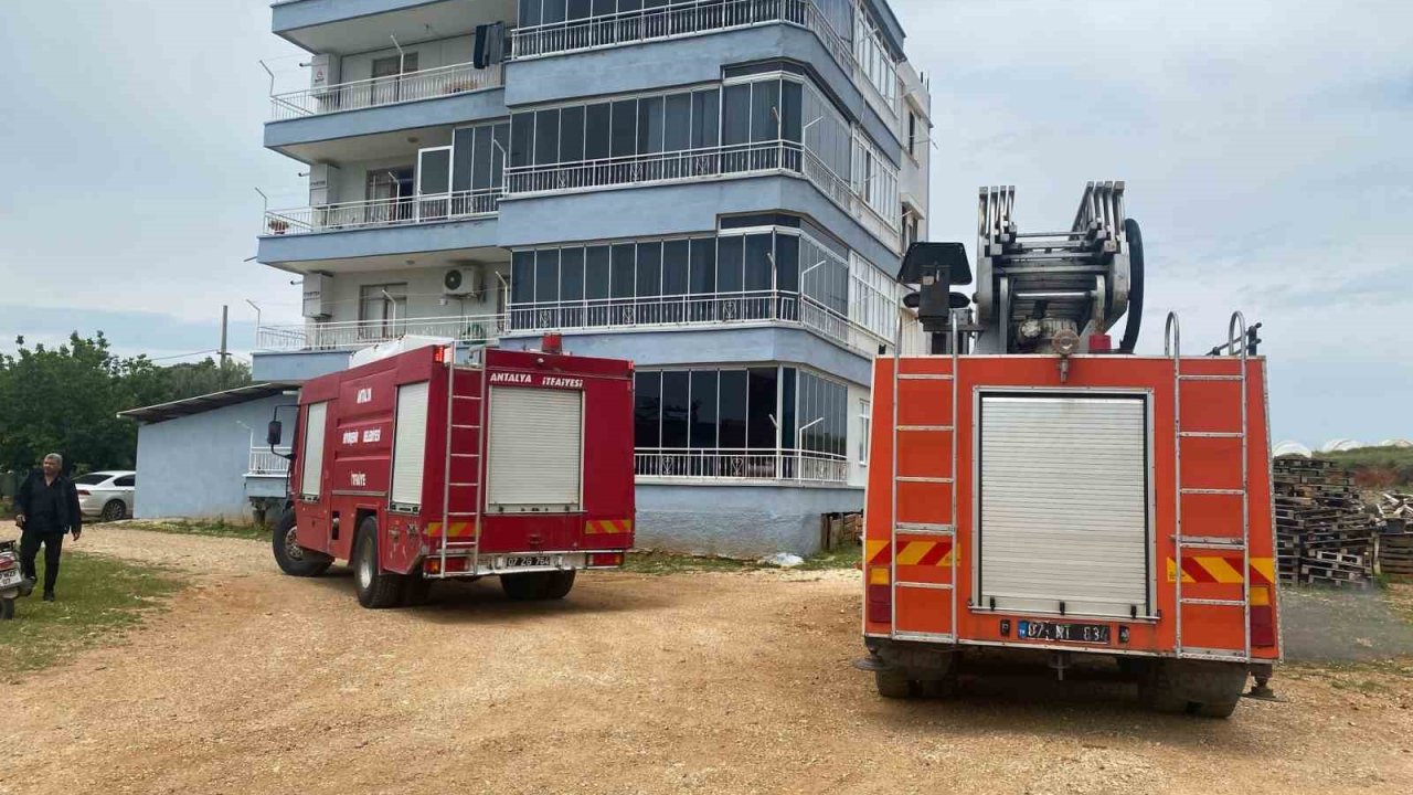 Serik’te apartman dairesinde çıkan yangın korkuttu