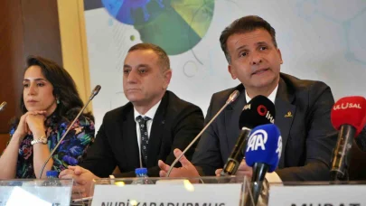 12.Türk Tıbbi Onkoloji Kongresi’nde yapay zekâ hastaların umudunu resmetti