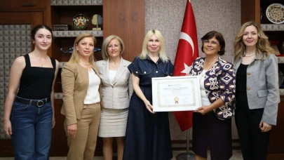 Hemşirelik Fakültesi'ne 5 yıllık akreditasyon