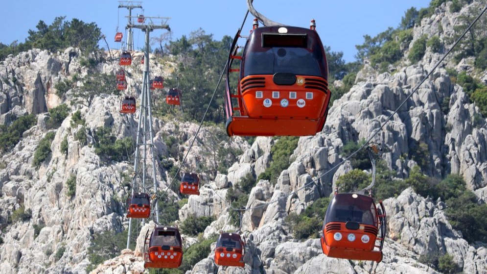 Antalya Teleferik Kazası Raporu: Direk ve Birleşim Noktaları Yük Koşullarına Uygun Değil