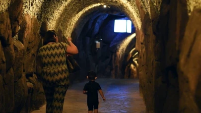 ANTALYA'da Falezlere Gizli Tünel Yapılan 5 Yıldızlı İki Otel tespit edildi