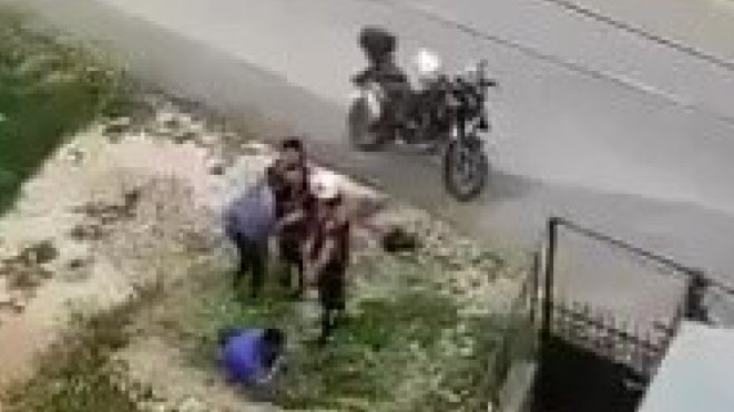 Antalya'da Vatandaşı Darbeden Polis Memurları Görevden Uzaklaştırıldı