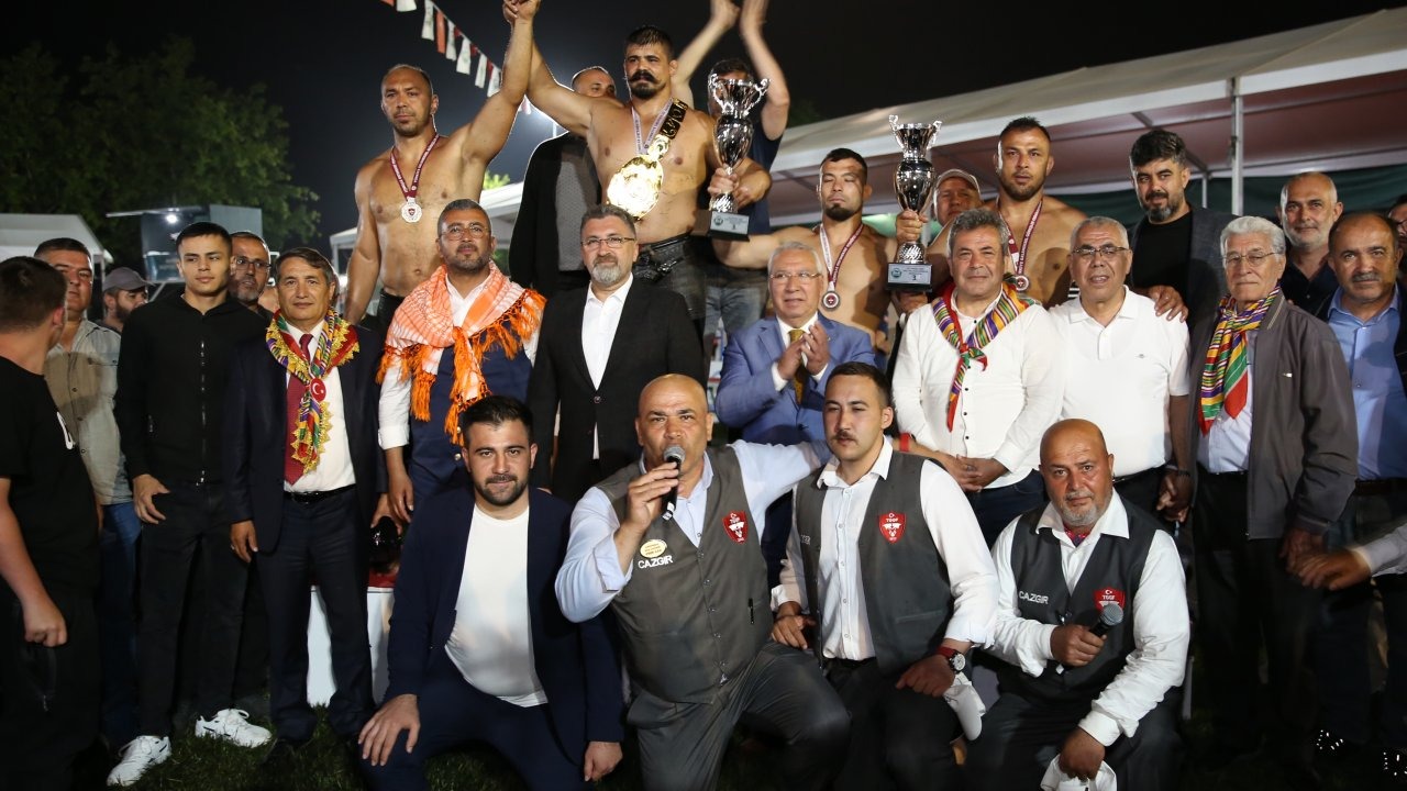 Serik'te yağlı güreş heyecanı