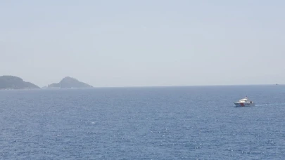 Antalya'da Arızalanan Helikopter Denize Acil İniş Yaptı