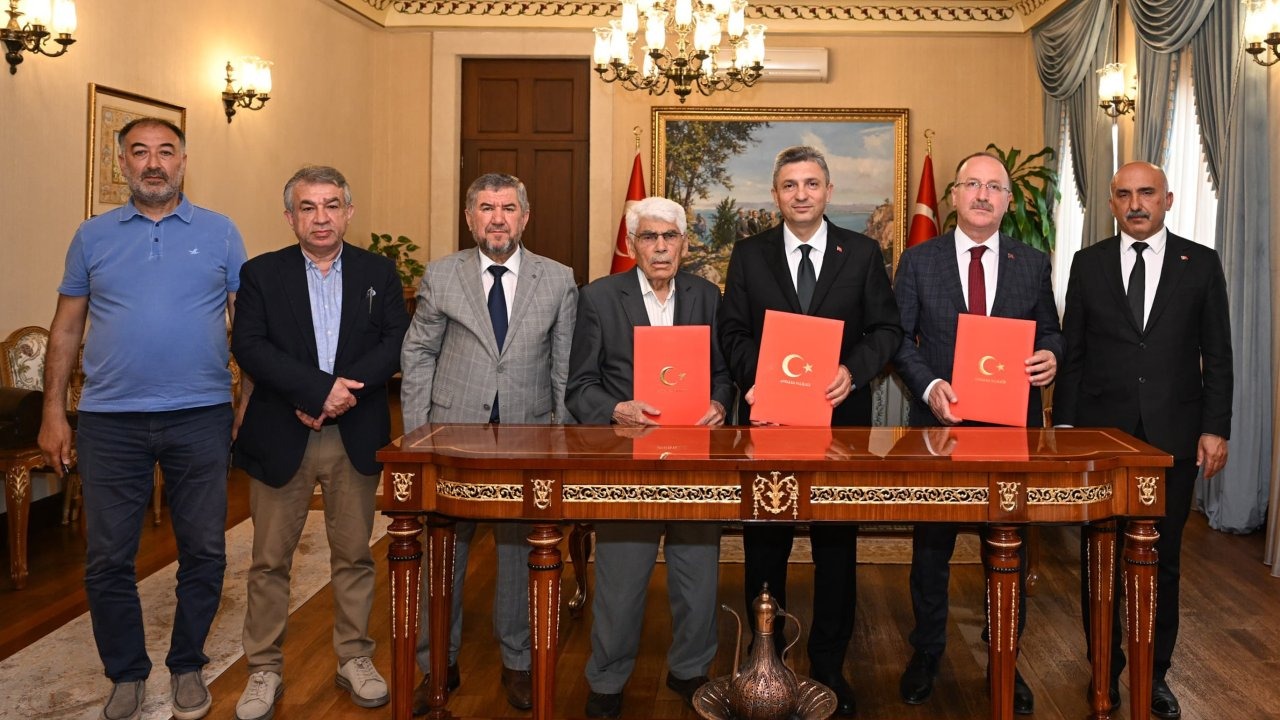 Manavgat’a 24 derslikli ortaokul için protokol imzalandı